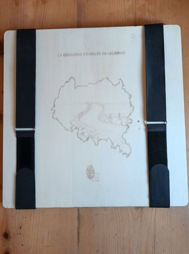 🌄 Transmettre les secrets de l’Aubrac… pièce par pièce.À L’Atelier du Tiers-lieu La Pompe, nous(5)